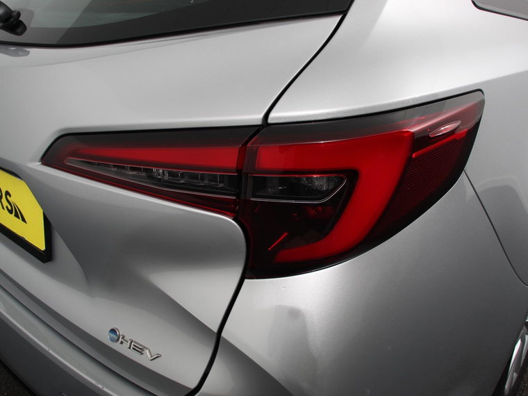 Vehicle Image 30