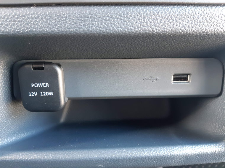 Vehicle Image 22
