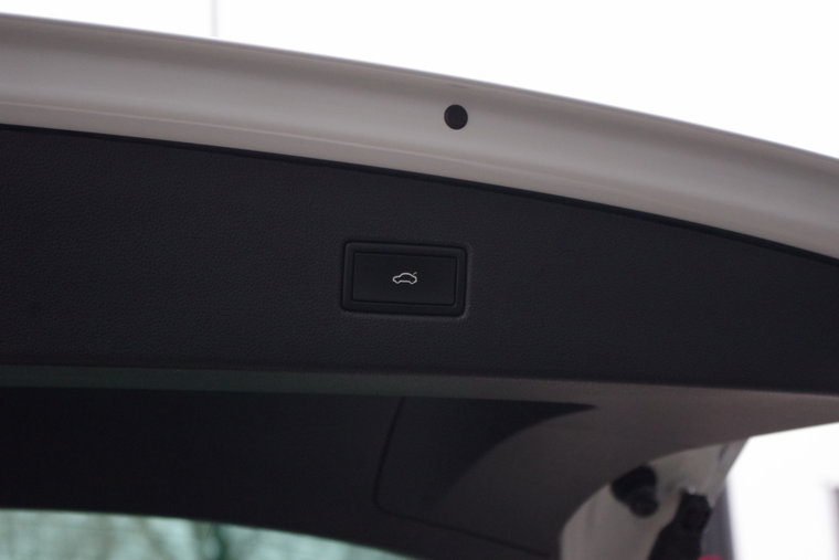Vehicle Image 36