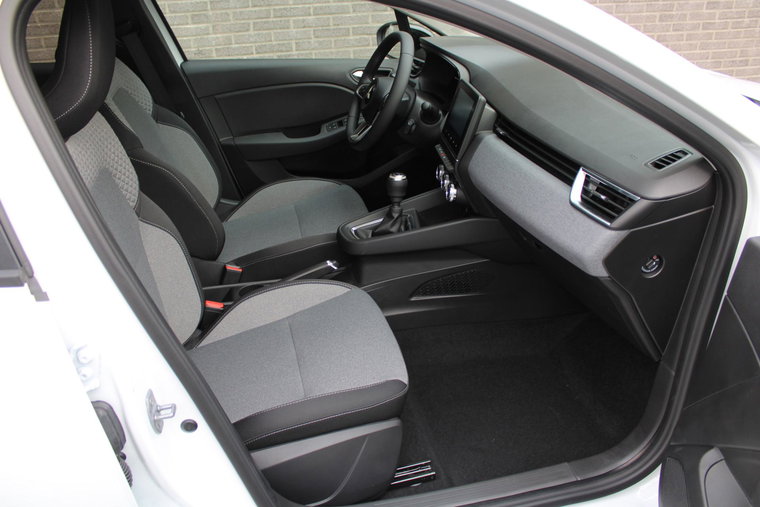 Vehicle Image 22
