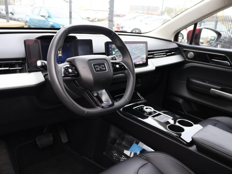 Vehicle Image 37