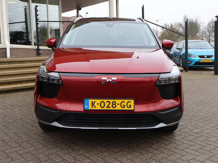 Vehicle Image 9