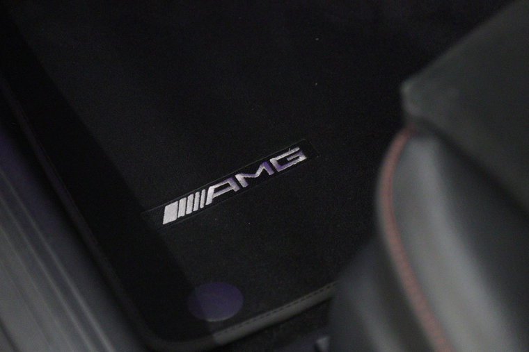 Vehicle Image 37