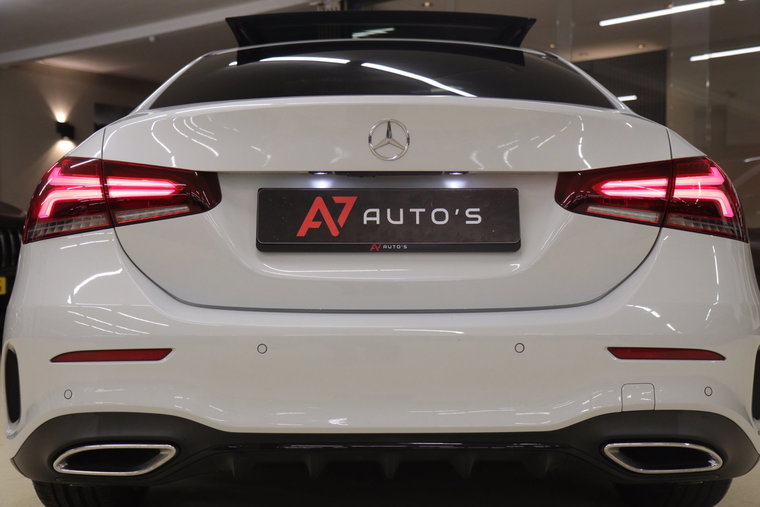 Vehicle Image 40