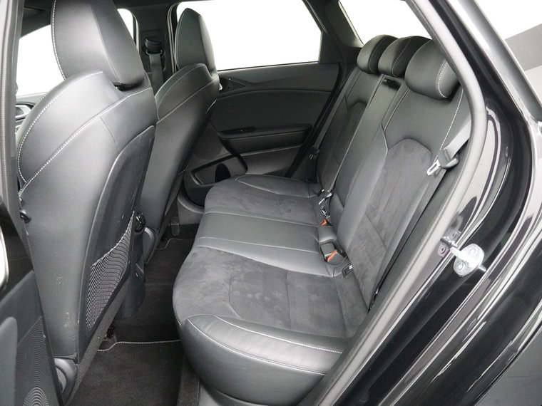 Vehicle Image 31