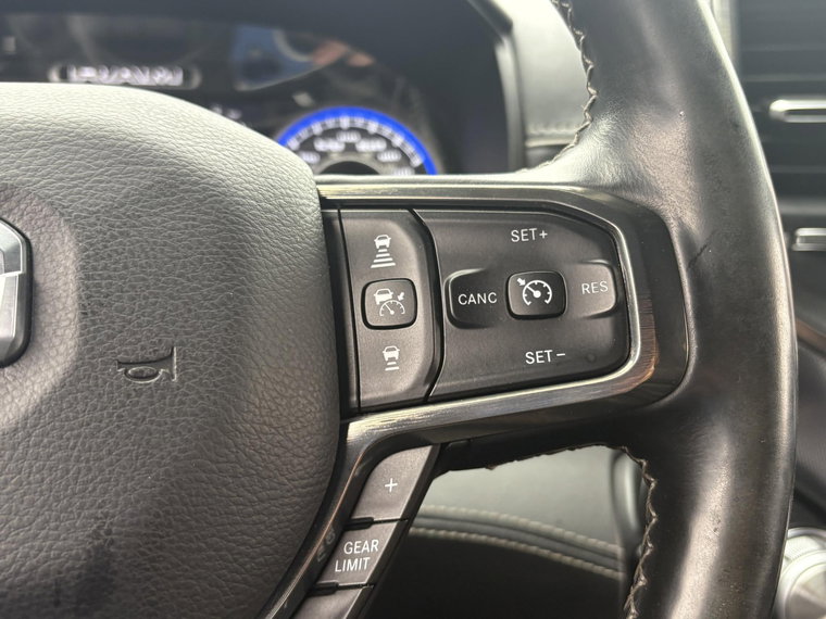 Vehicle Image 39