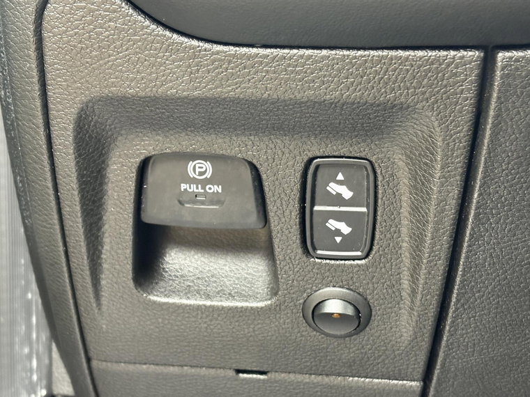 Vehicle Image 45