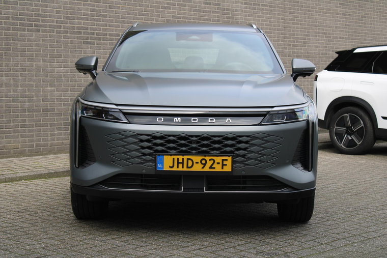 Vehicle Image 7