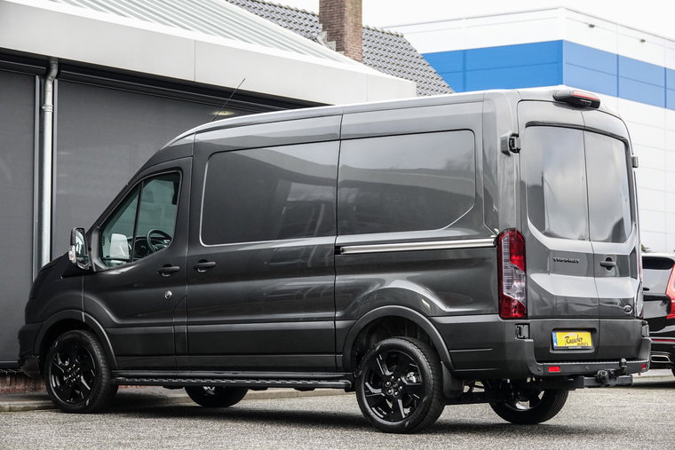 Vehicle Image 22