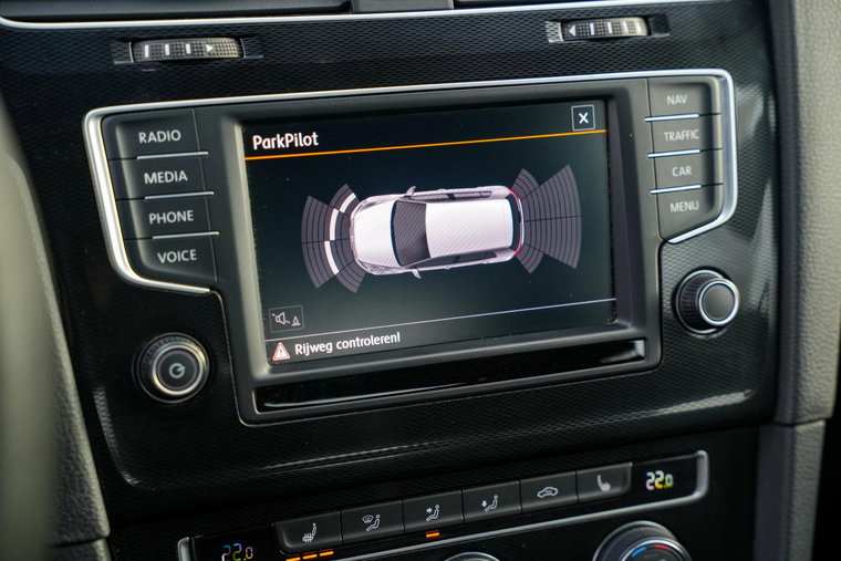 Vehicle Image 18
