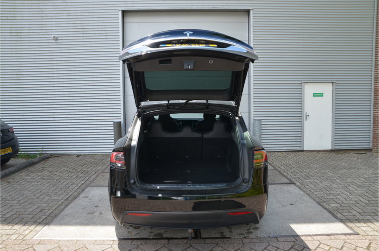 Vehicle Image 33
