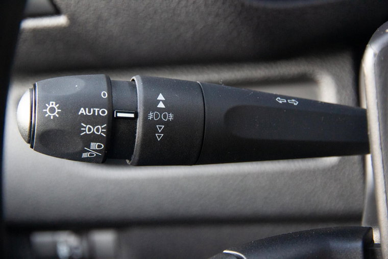 Vehicle Image 27
