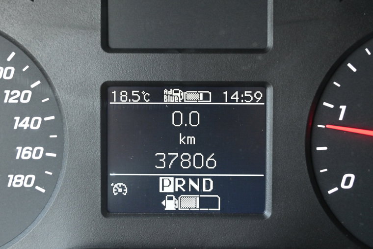 Vehicle Image 19