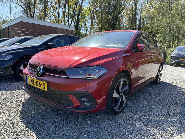 Vehicle Image 39