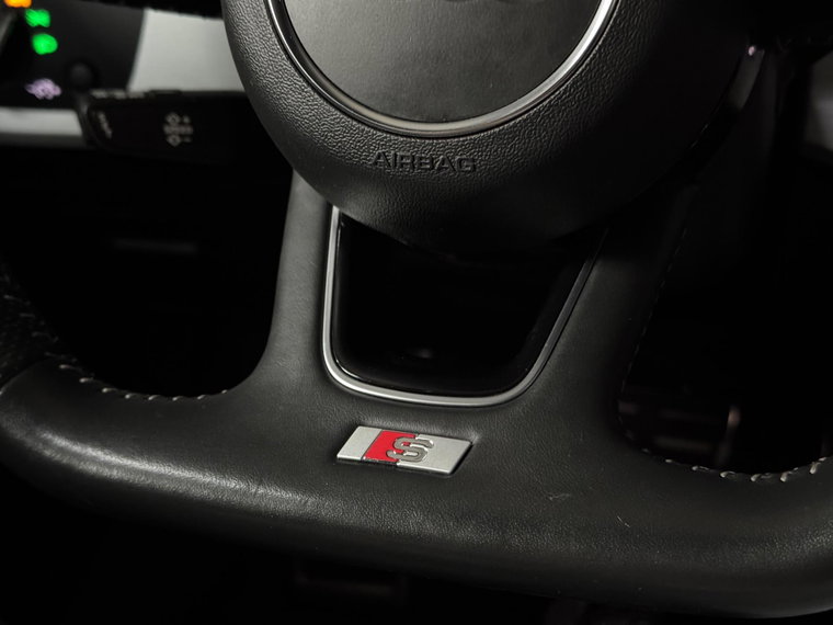 Vehicle Image 27