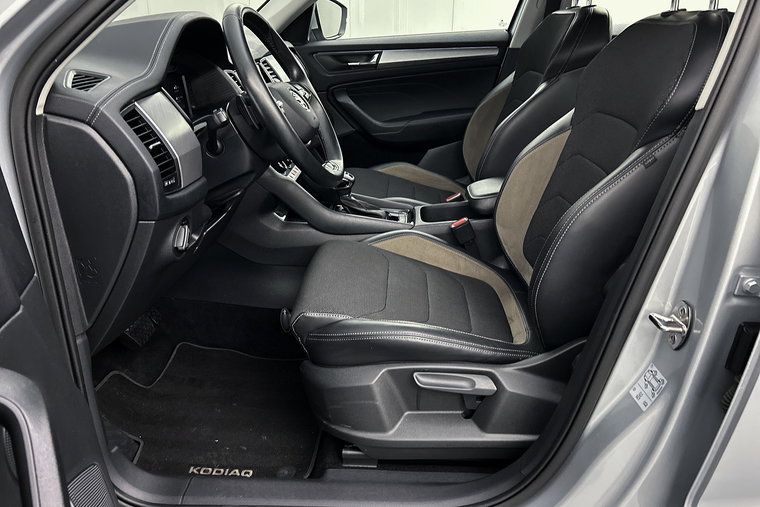 Vehicle Image 31
