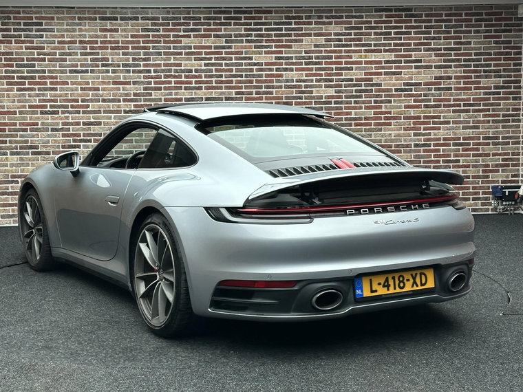 Vehicle Image 28