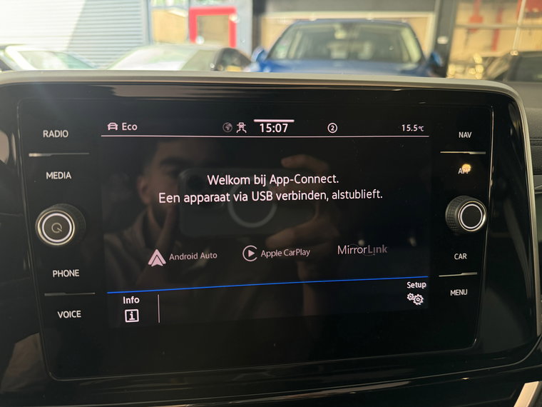Vehicle Image 26