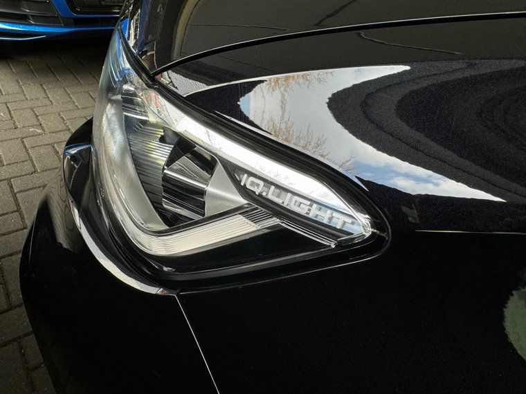 Vehicle Image 31