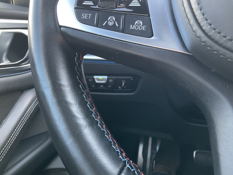 Vehicle Image 48
