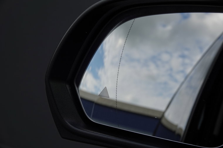 Vehicle Image 37