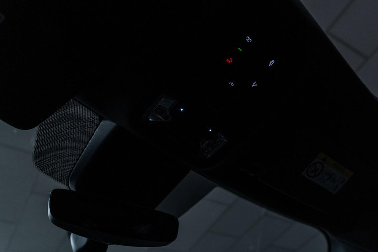 Vehicle Image 45
