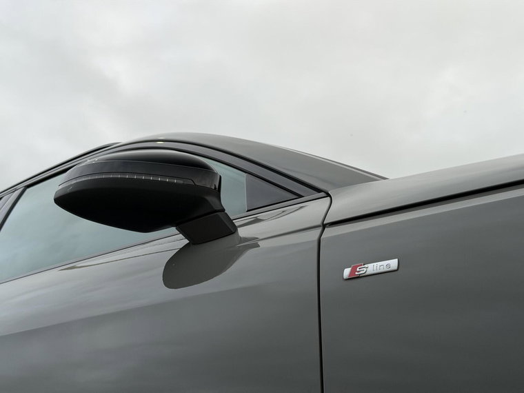 Vehicle Image 37