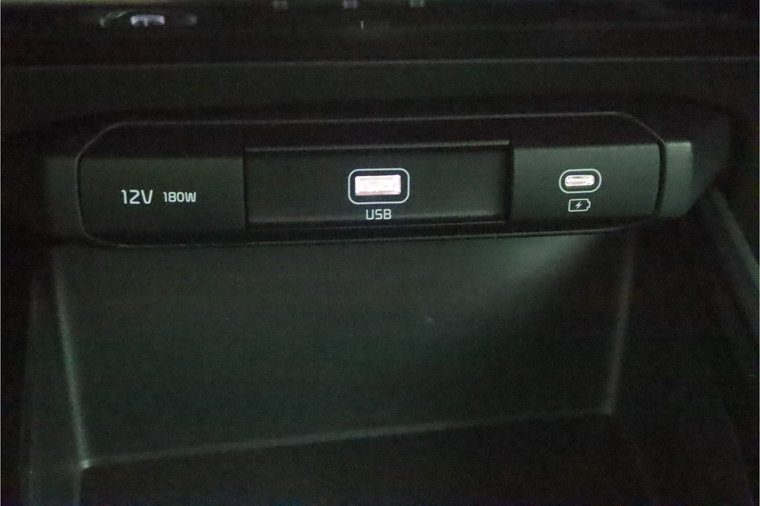 Vehicle Image 60