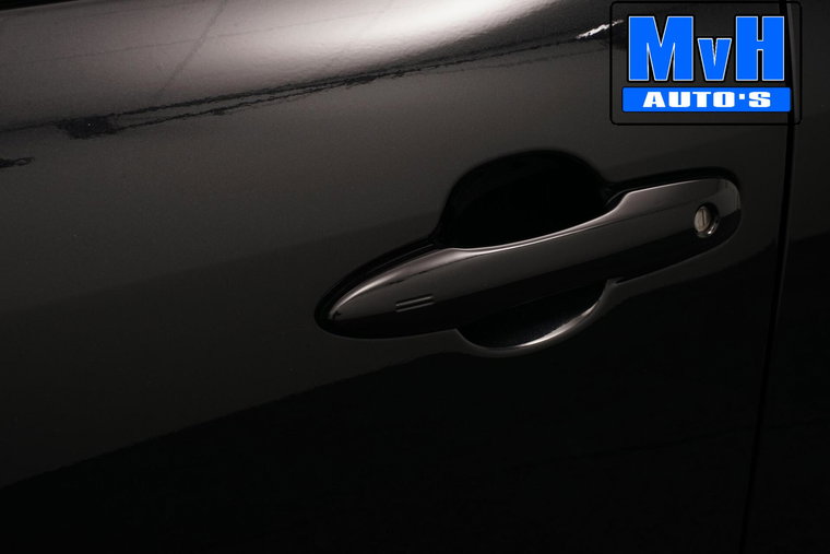 Vehicle Image 38