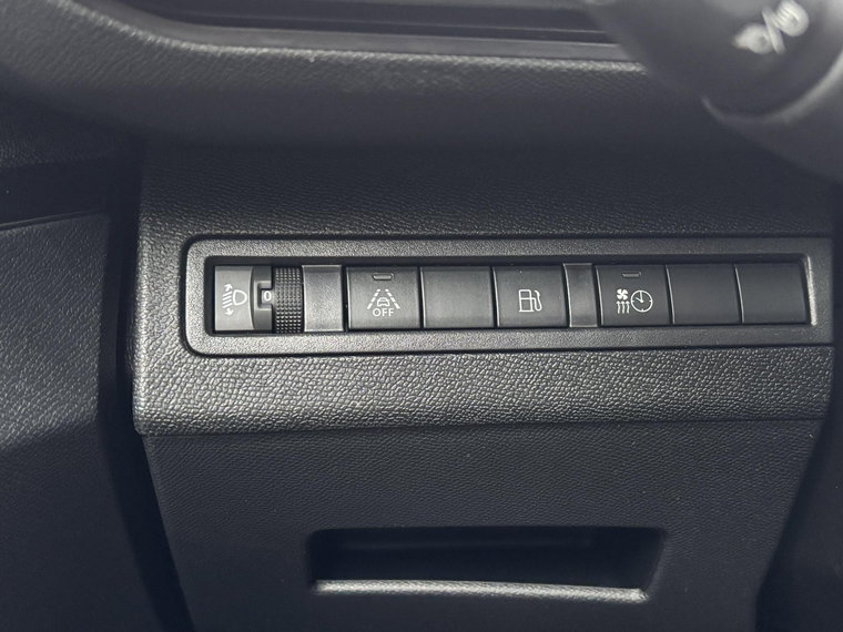 Vehicle Image 26