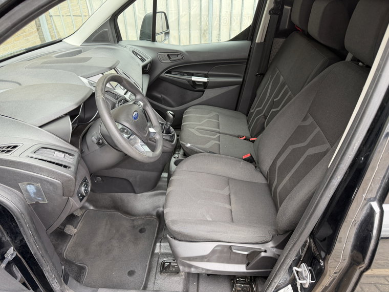 Vehicle Image 35