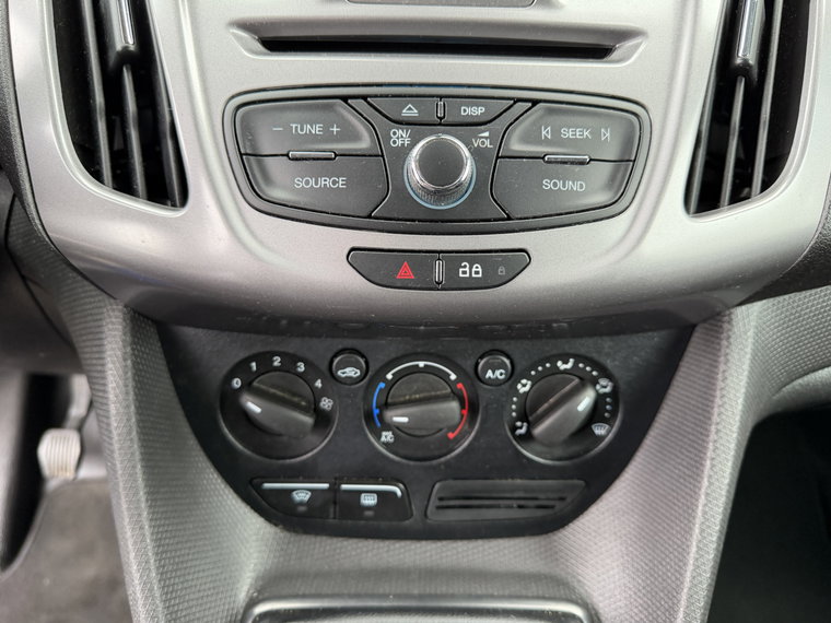 Vehicle Image 38