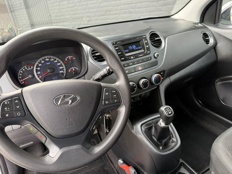 Vehicle Image 20