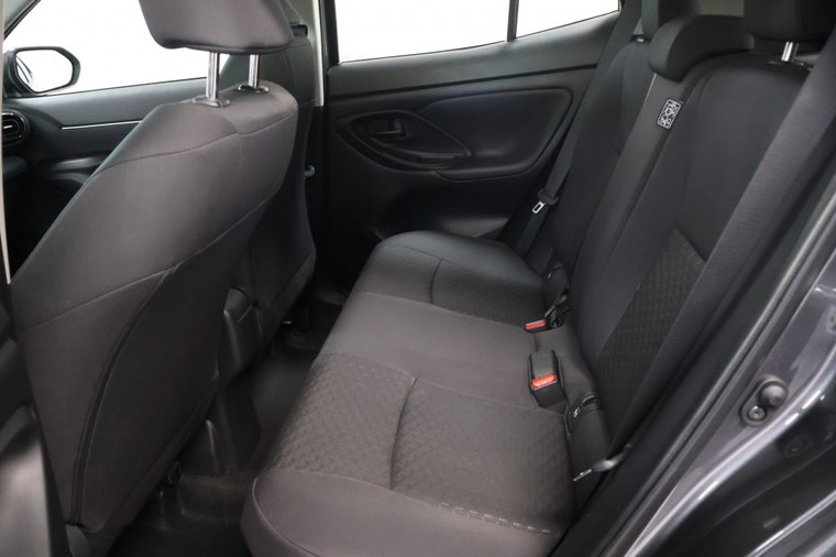 Vehicle Image 11