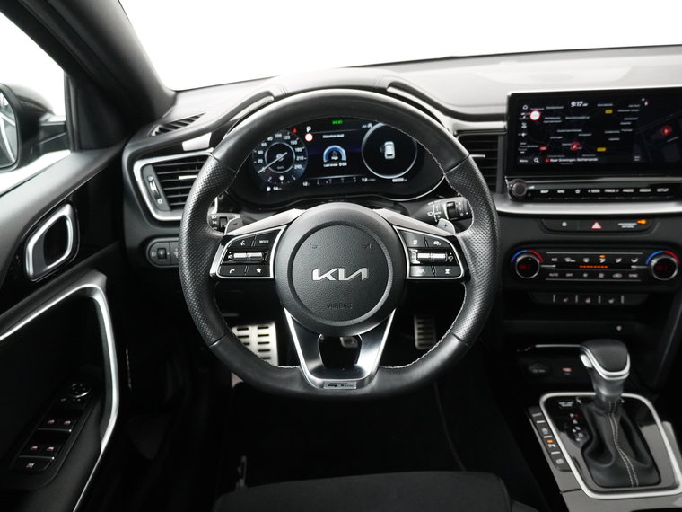 Vehicle Image 37