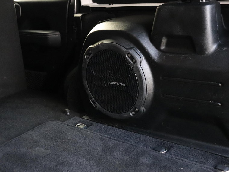 Vehicle Image 17