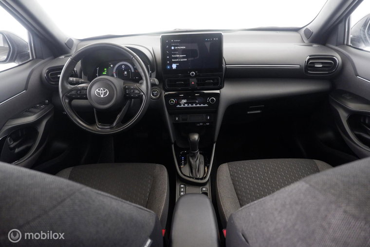Vehicle Image 8