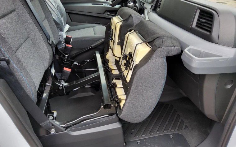 Vehicle Image 22