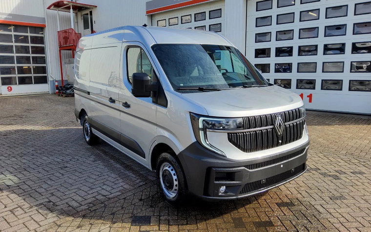 Vehicle Image 26