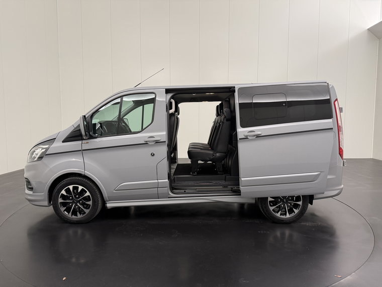 Vehicle Image 24