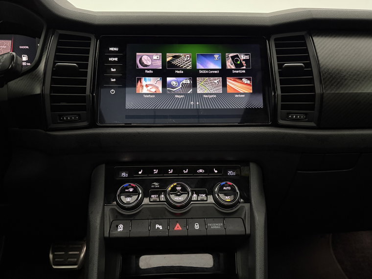 Vehicle Image 19