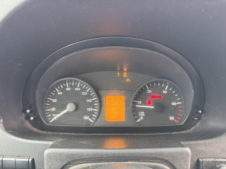 Vehicle Image 31