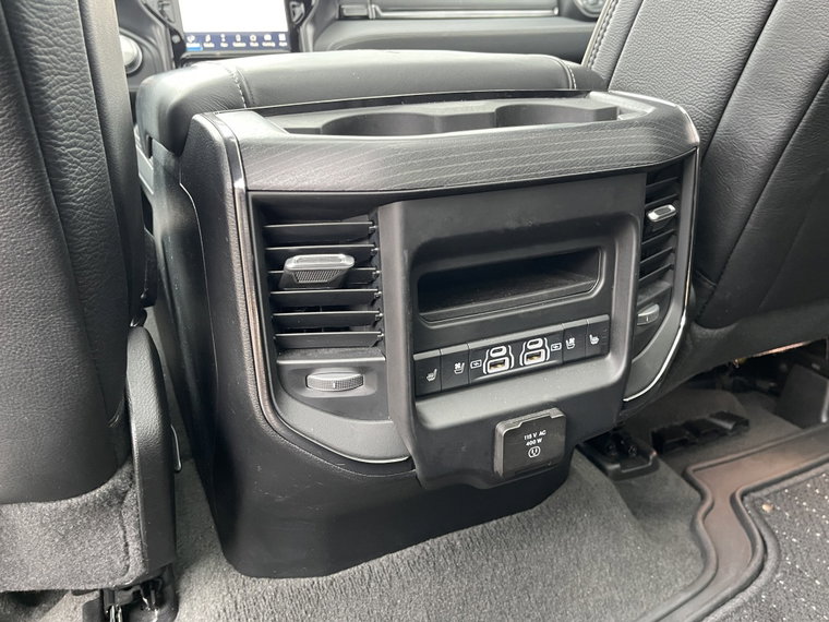 Vehicle Image 41
