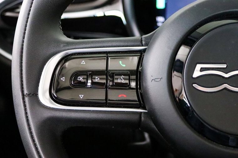 Vehicle Image 37