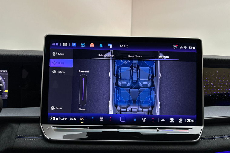 Vehicle Image 36