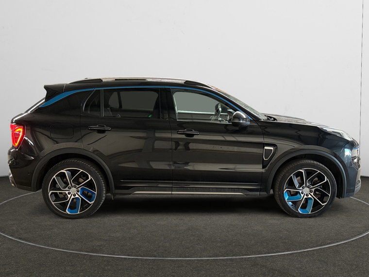 Vehicle Image 13