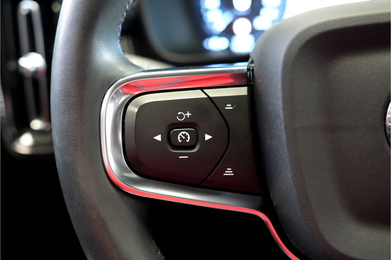 Vehicle Image 60