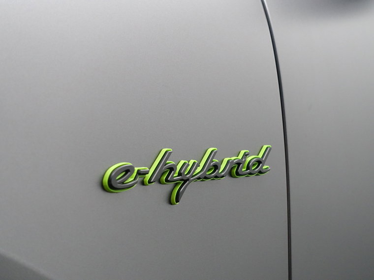 Vehicle Image 38