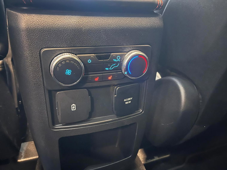 Vehicle Image 35