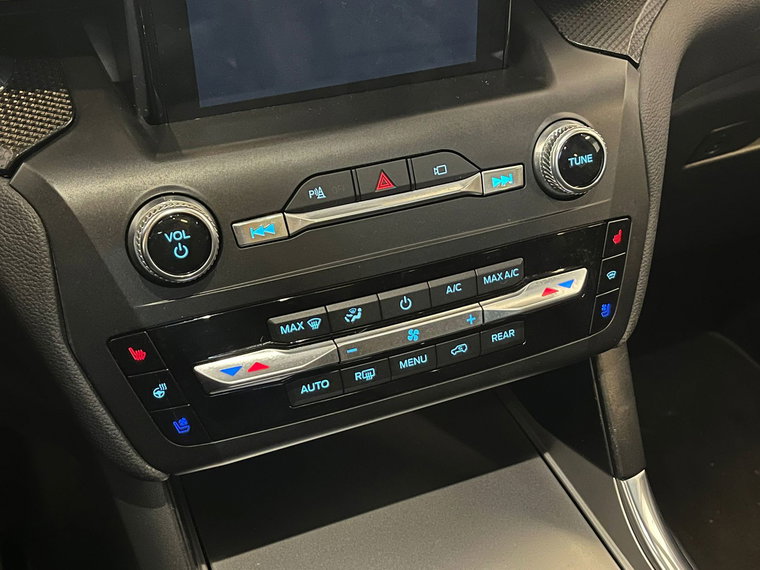 Vehicle Image 41